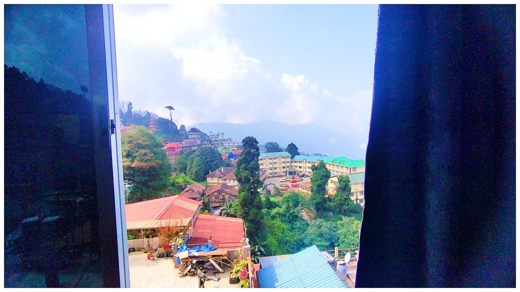 Hotel Premium Pitstop Near Railway Station Best Hotel In Darjeeling Darjeeling (West Bengal) Exterior foto